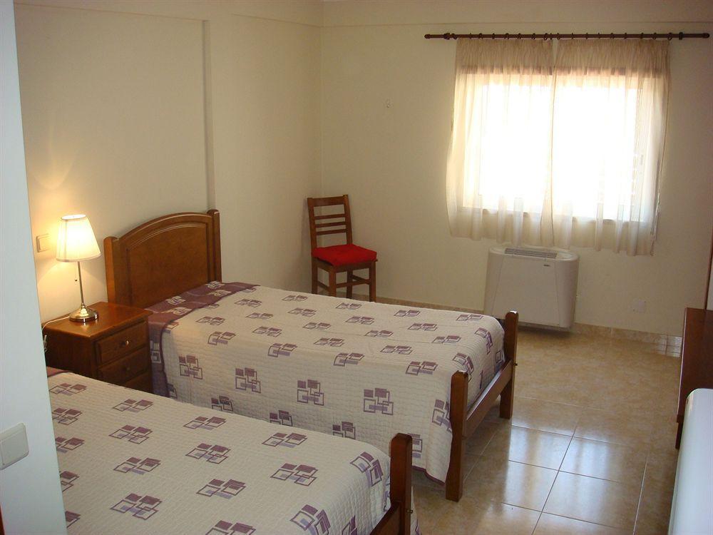 Residencia Santa Marta 호텔 토마르 외부 사진